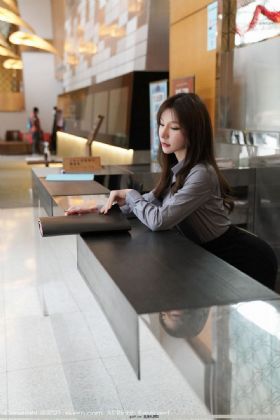 绿帽男和大奶女友小说