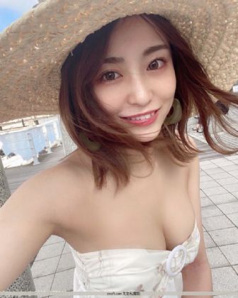 调教女大学生小说